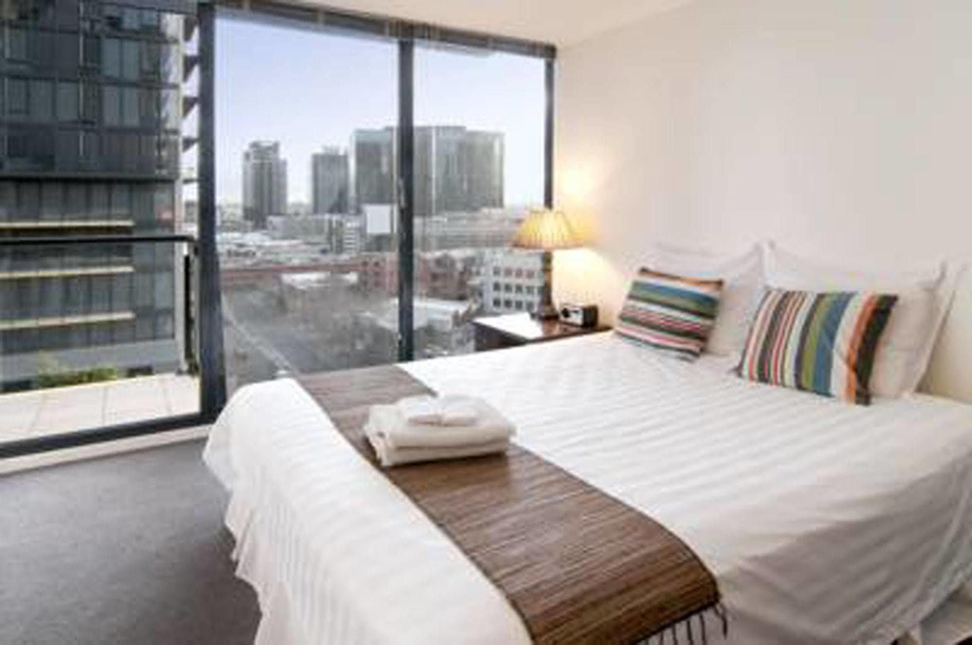 Inner Melbourne Serviced Apartments Zewnętrze zdjęcie